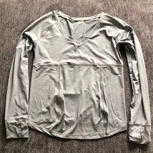 Maternity workout top